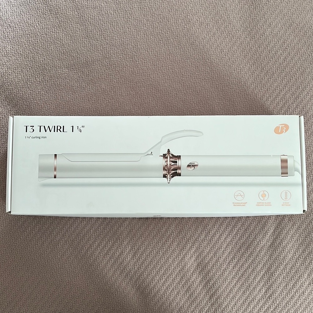 New T3 Twirl 1 1/4” Curling Iron
